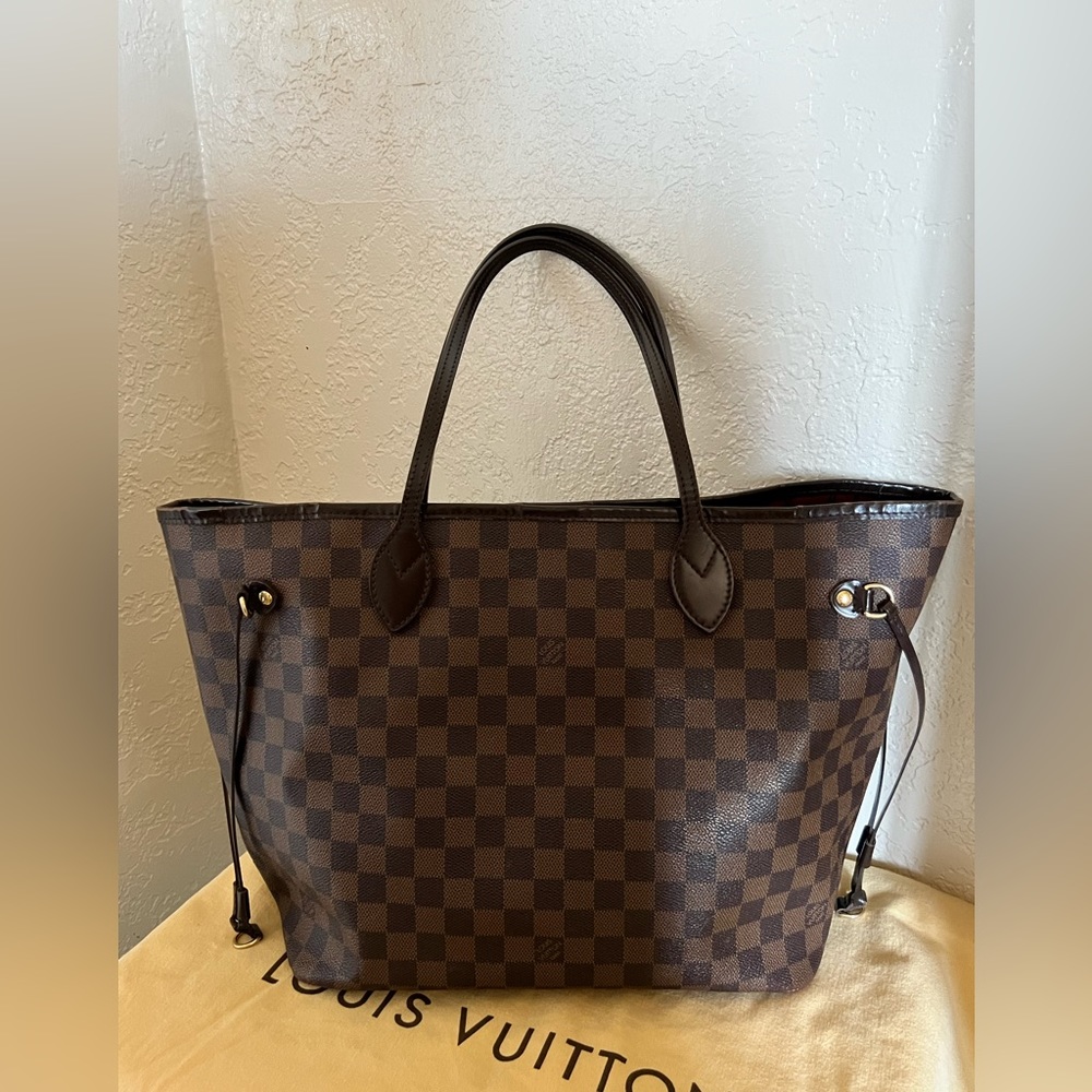 Louis Vuitton nevefull mm